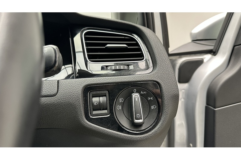 Volkswagen Golf TSI BlueMotion Tech GT - U1736