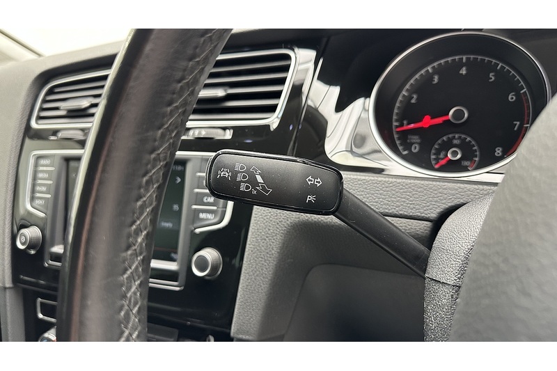 Volkswagen Golf TSI BlueMotion Tech GT - U1736