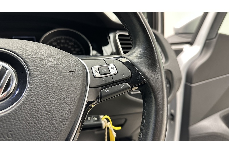 Volkswagen Golf TSI BlueMotion Tech GT - U1736