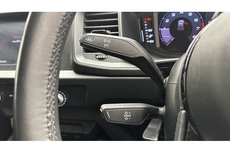 Audi A1 TFSI Technik - U1761