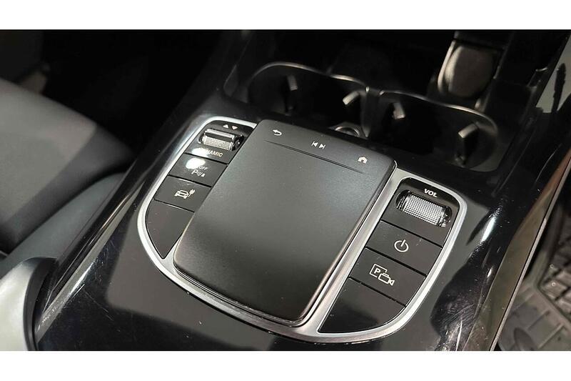 Mercedes-Benz EQC EQC 400 AMG Line - U178