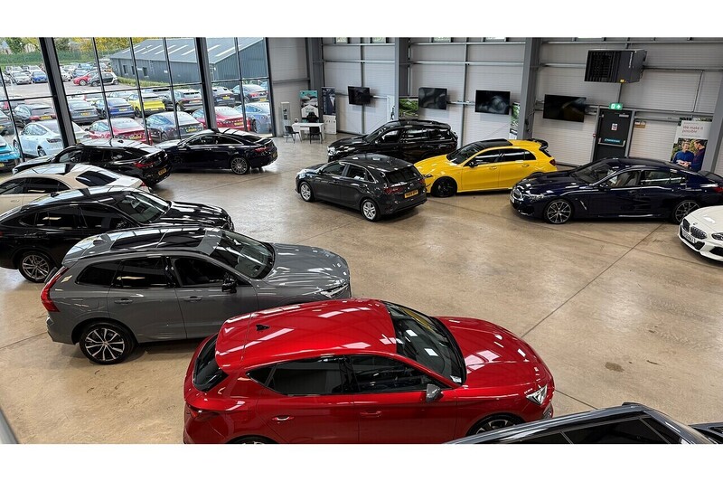 Land Rover Range Rover Evoque P250 MHEV R-Dynamic HSE - U1781