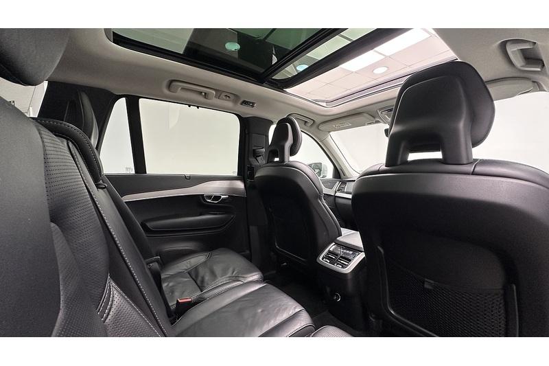 Volvo XC90 B5 MHEV Inscription Pro - U1817