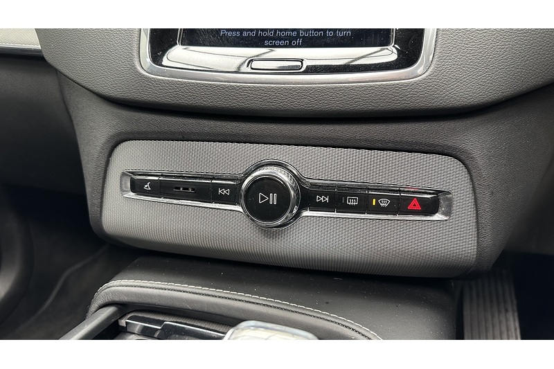 Volvo XC90 B5 MHEV Inscription Pro - U1817