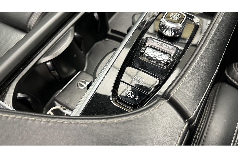 Volvo XC90 B5 MHEV Inscription Pro - U1817