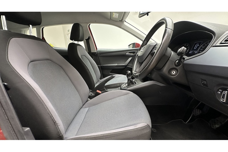 SEAT Arona TSI SE Technology - U1821