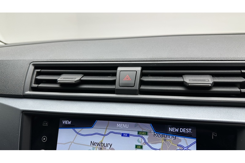 SEAT Arona TSI SE Technology - U1821