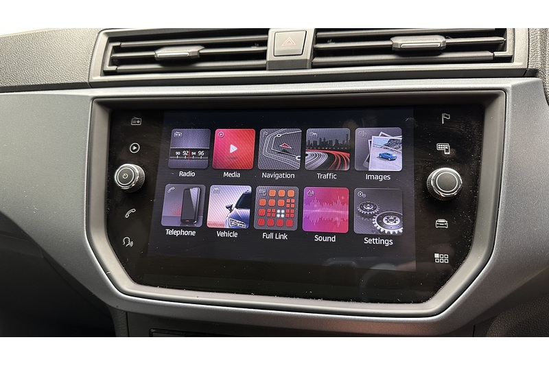 SEAT Arona TSI SE Technology - U1821