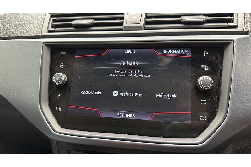 SEAT Arona TSI SE Technology - U1821