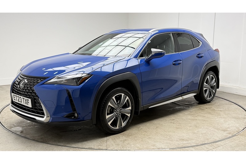 Lexus UX 300e Premium Plus - U1828