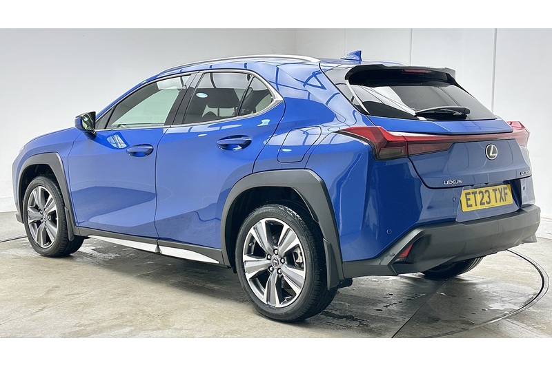 Lexus UX 300e Premium Plus - U1828