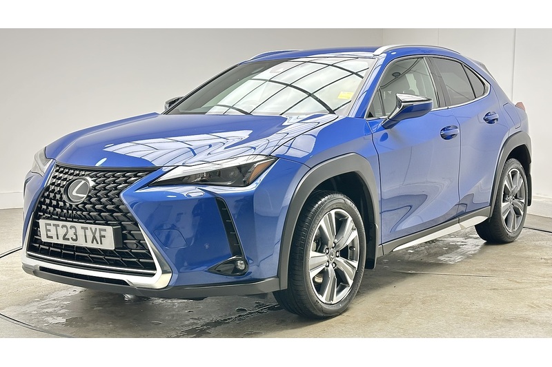 Lexus UX 300e Premium Plus - U1828