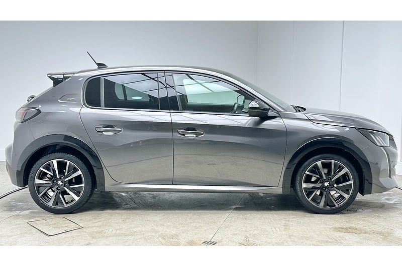 Peugeot 208 PureTech GT Premium - U1853