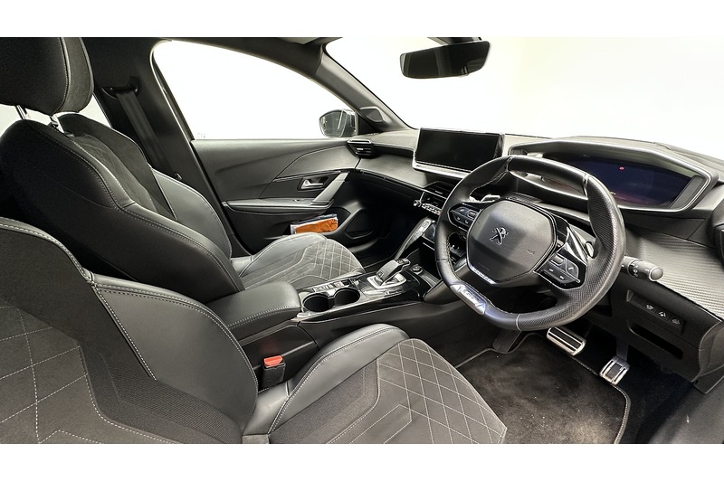 Peugeot 208 PureTech GT Premium - U1853