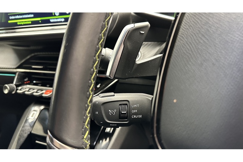 Peugeot 208 PureTech GT Premium - U1853