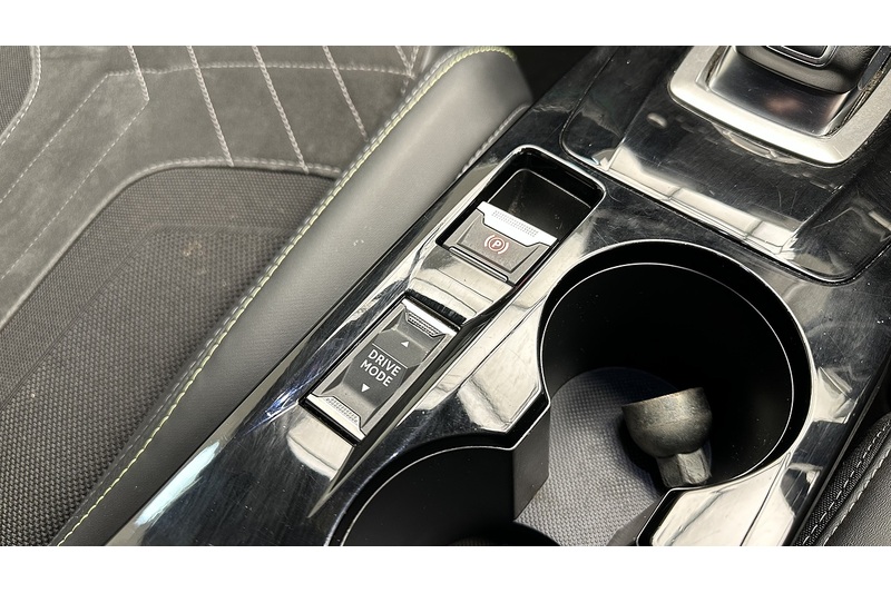 Peugeot 208 PureTech GT Premium - U1853