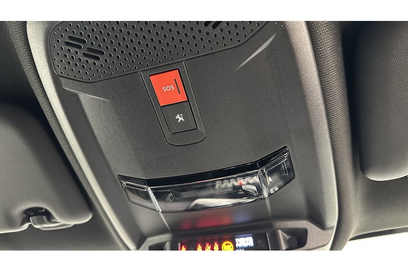 Peugeot 208 PureTech GT Premium - U1853