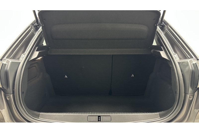 Peugeot 208 PureTech GT Premium - U1853