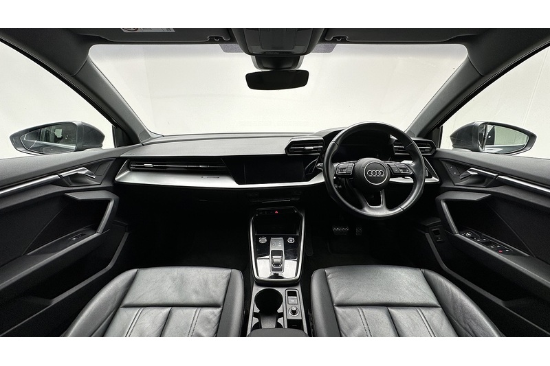 Audi A3 TFSIe Sport - U1869