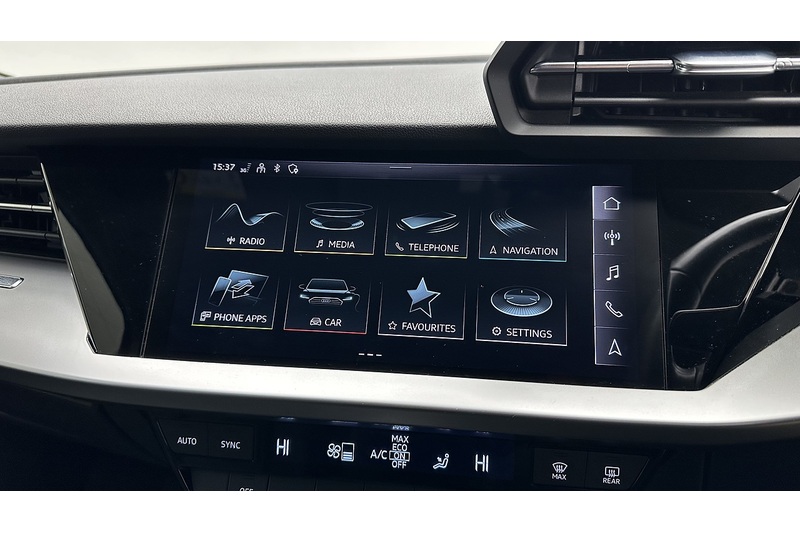 Audi A3 TFSIe Sport - U1869