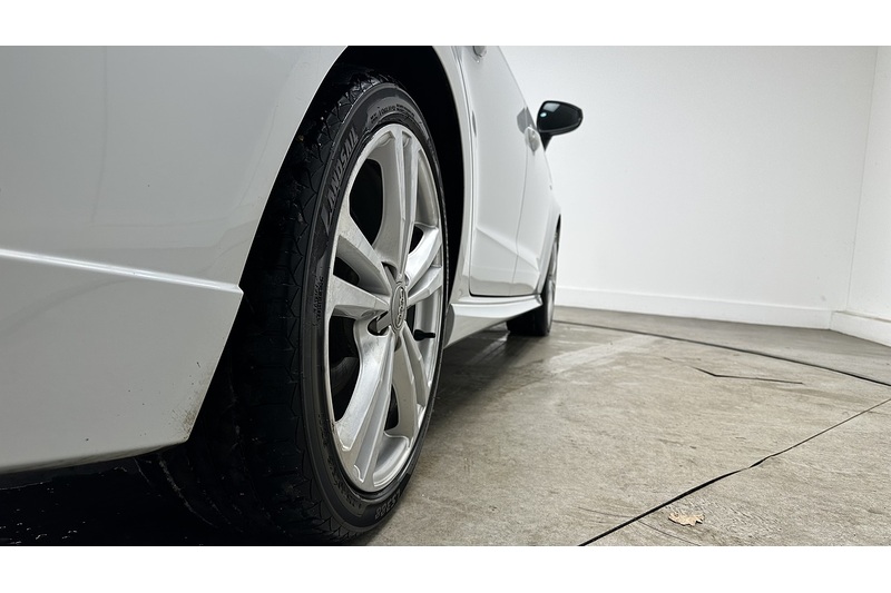 Audi A3 TFSI CoD S line - U1888