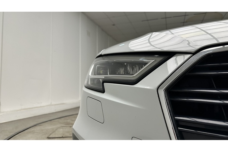 Audi A3 TFSI CoD S line - U1888