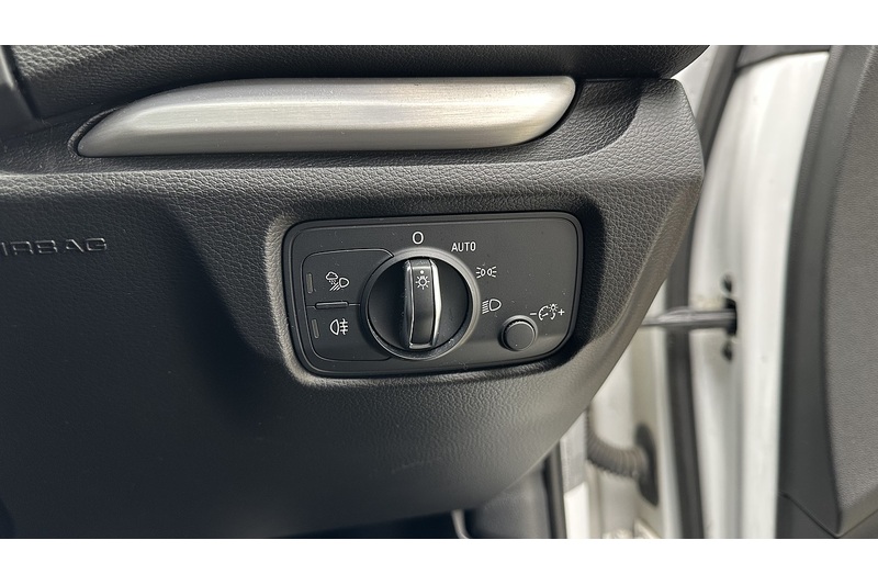 Audi A3 TFSI CoD S line - U1888