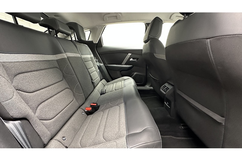 Citroen C4 PureTech Sense Plus - U1916