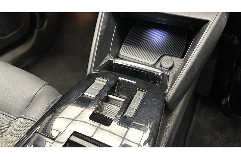 Citroen C4 PureTech Sense Plus - U1916