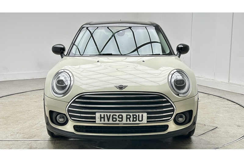 MINI Clubman Cooper Exclusive - U1920