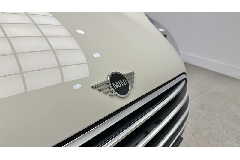 MINI Clubman Cooper Exclusive - U1920