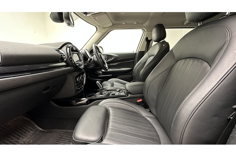 MINI Clubman Cooper Exclusive - U1920