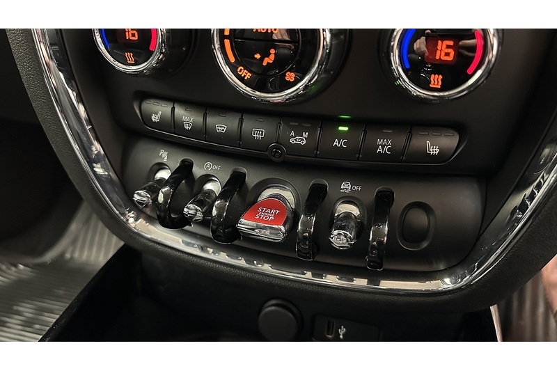 MINI Clubman Cooper Exclusive - U1920