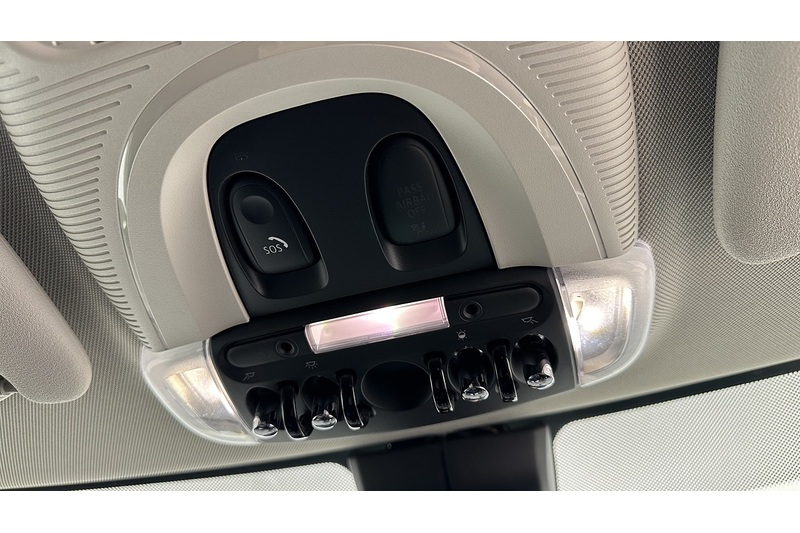 MINI Clubman Cooper Exclusive - U1920