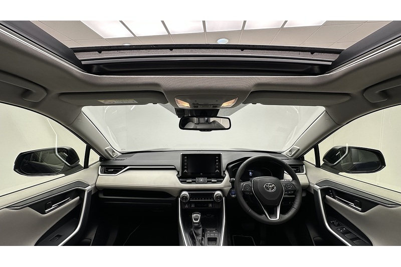 Toyota RAV4 VVT-h Excel - U1921