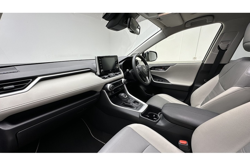 Toyota RAV4 VVT-h Excel - U1921