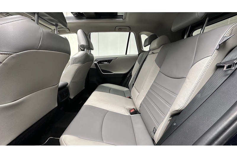 Toyota RAV4 VVT-h Excel - U1921