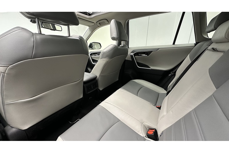 Toyota RAV4 VVT-h Excel - U1921