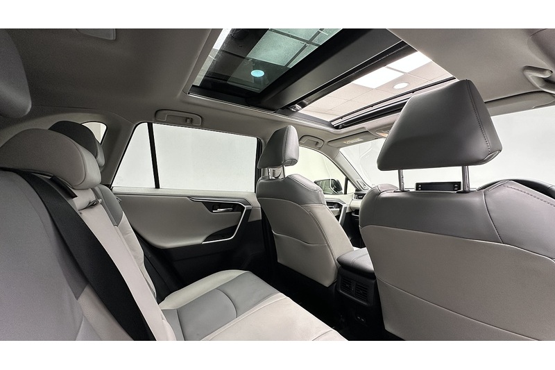 Toyota RAV4 VVT-h Excel - U1921