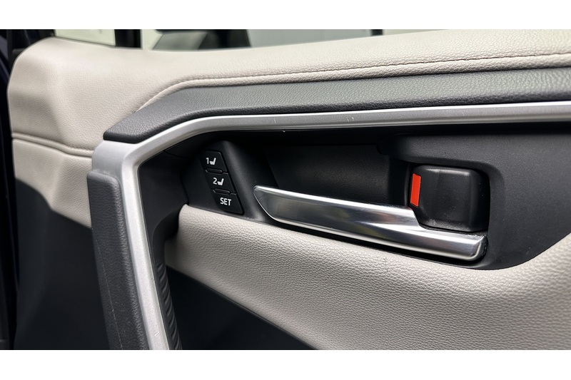 Toyota RAV4 VVT-h Excel - U1921