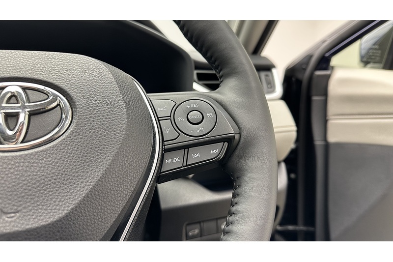 Toyota RAV4 VVT-h Excel - U1921