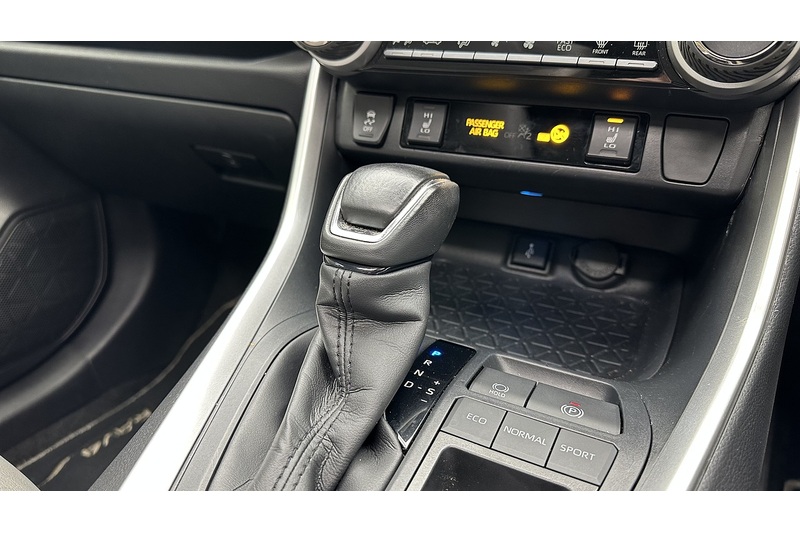 Toyota RAV4 VVT-h Excel - U1921