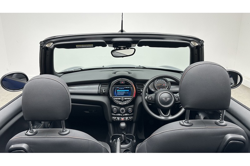 MINI Convertible Cooper Classic - U1927
