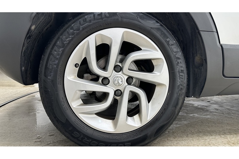 Vauxhall Crossland X SE - U1934