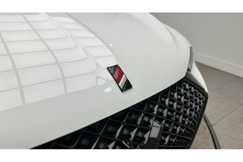 DS AUTOMOBILES DS 3 E-TENSE Performance Line - U1938