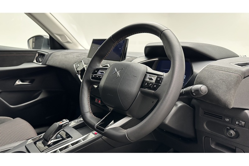 DS AUTOMOBILES DS 3 E-TENSE Performance Line - U1938