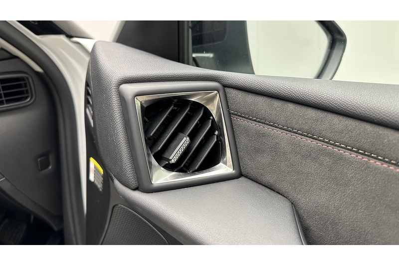 DS AUTOMOBILES DS 3 E-TENSE Performance Line - U1938