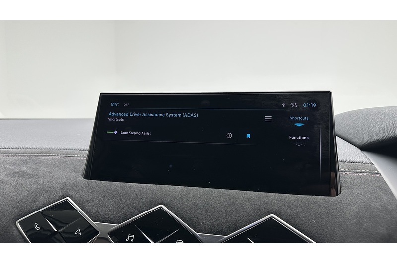 DS AUTOMOBILES DS 3 E-TENSE Performance Line - U1938