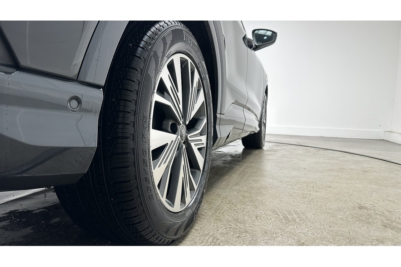 Audi Q4 e-tron Sport - U1943