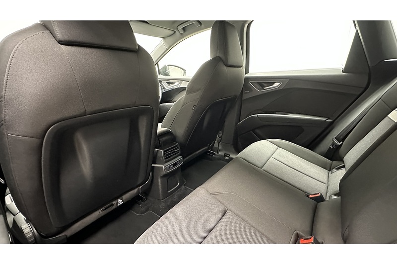 Audi Q4 e-tron Sport - U1943